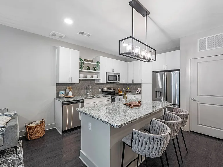 Capital Collective Luxury Apartments — Photo 23
