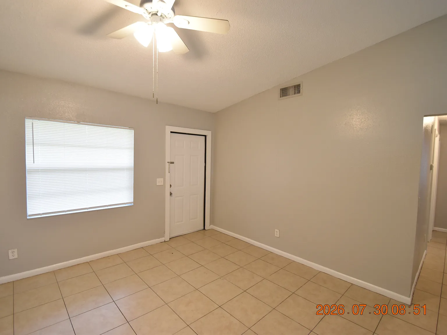 4 bed, 1296 sqft, $1,875 — Photo 4