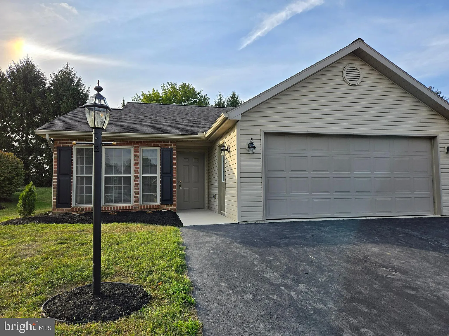 152 Sequoia Ct photo 1