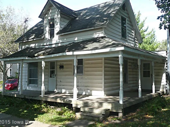 213 W Montgomery St, Knoxville, IA 50138