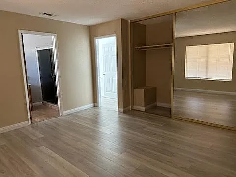 16927 Bell Ave — Photo 3