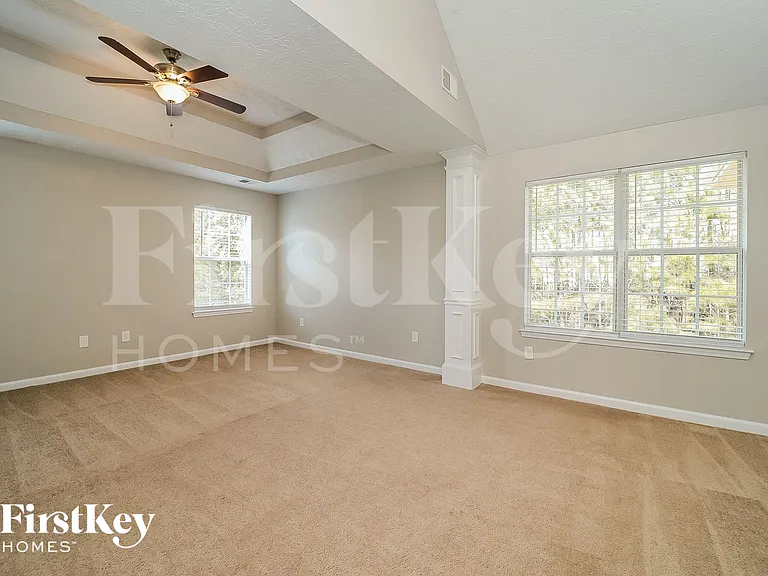 5719 Graywind Trl — Photo 6