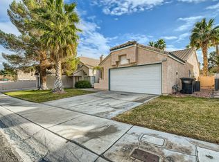 8325 Surfs Up Dr, Las Vegas, NV 89128