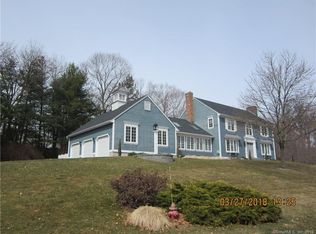 8 Avondale Dr, Avon, CT 06001