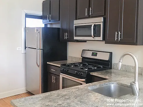 2950 N Racine Ave #1 Photo 1