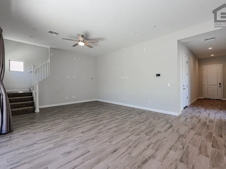 6521 E Michigan Ave — Photo 18