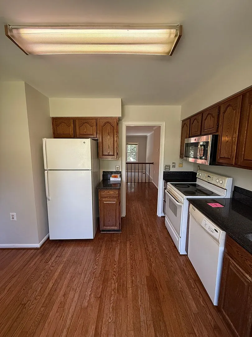 12413 Eden Ln — Photo 2