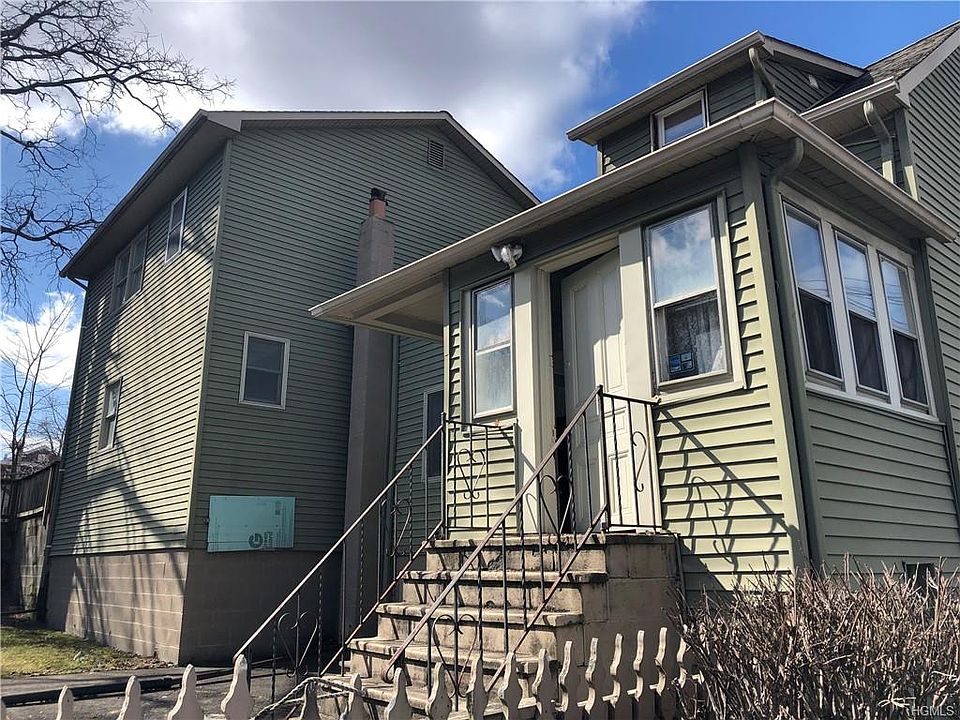 1st image of 165 Ward St #3