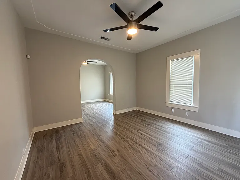 232 Regina St #1 — Photo 5