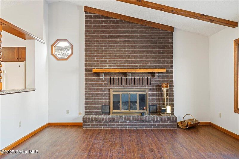 5th image of 37 Huntleigh Drive