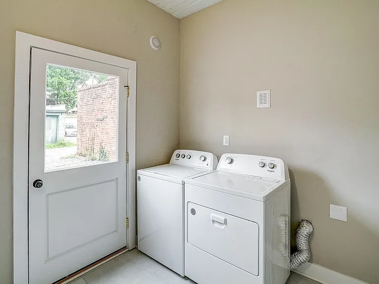 5 N Colonial Ave #1 — Photo 26