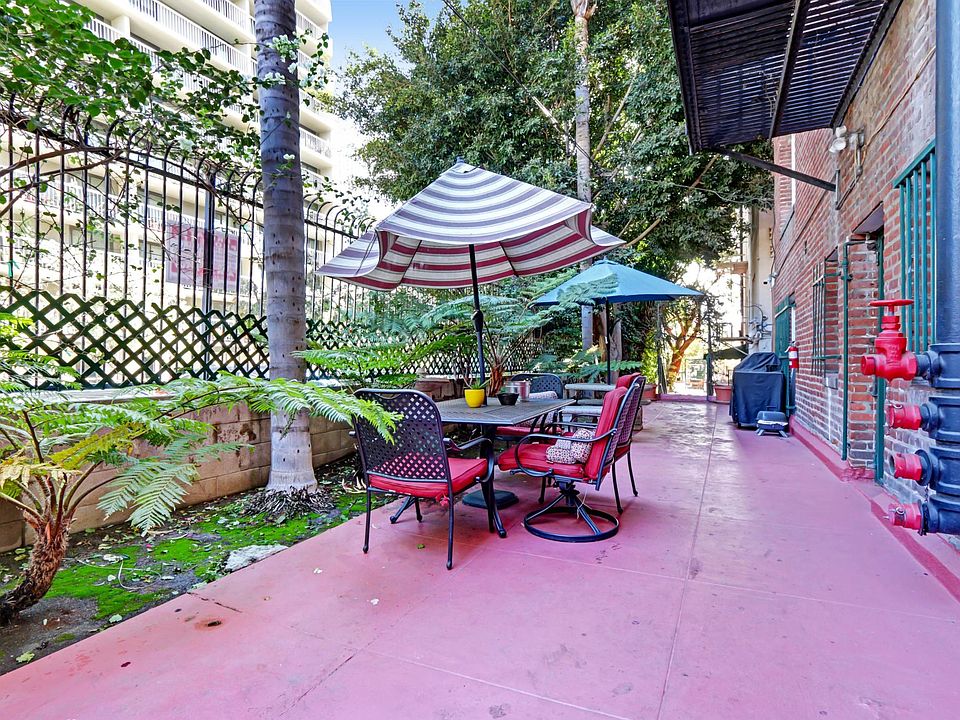 On-site Outdoor Courtyard