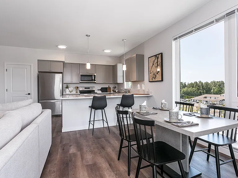 The Vantage - Bellingham's Premier Apartment Building — Photo 33
