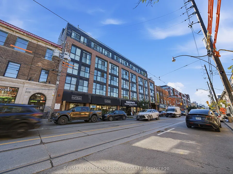 899 Queen St E #413