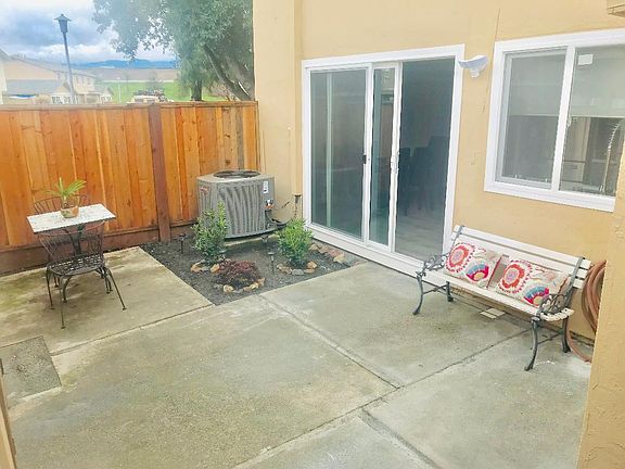 3rd image of 5496 Don Diego Ct