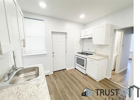 4th image of 3347 Frankford Ave Floor 1