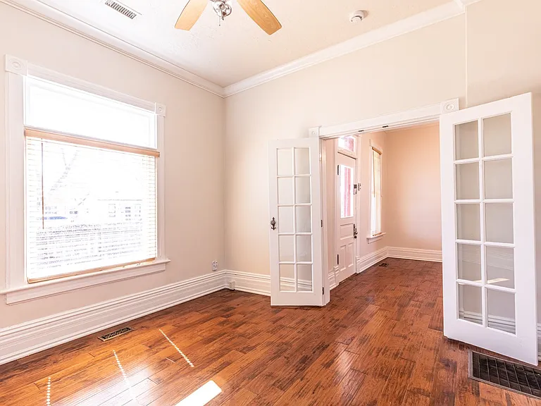 377 E Coatsville Ave — Photo 9