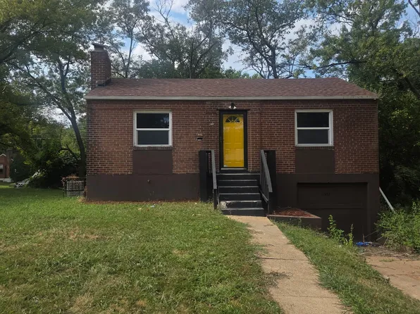 1912 Mora Ln, Saint Louis, MO 63136