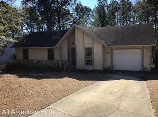 9333 Castle Falls Cir, Fayetteville, NC 28314