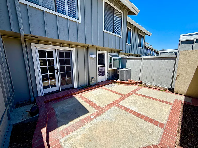 319 Spinnaker Way — Photo 18