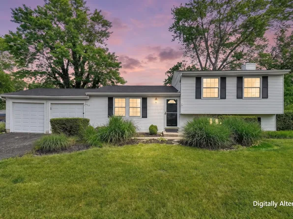 4350 Valley Quail Blvd N, Westerville, OH 43081
