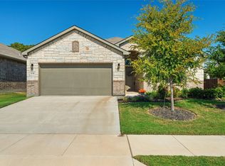 516 Dunmore Dr, Haslet, TX 76052