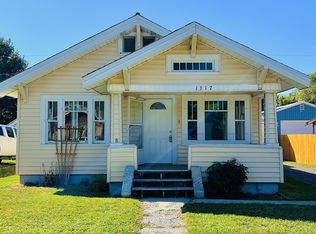 1317 Walnut St, Baker City, OR 97814