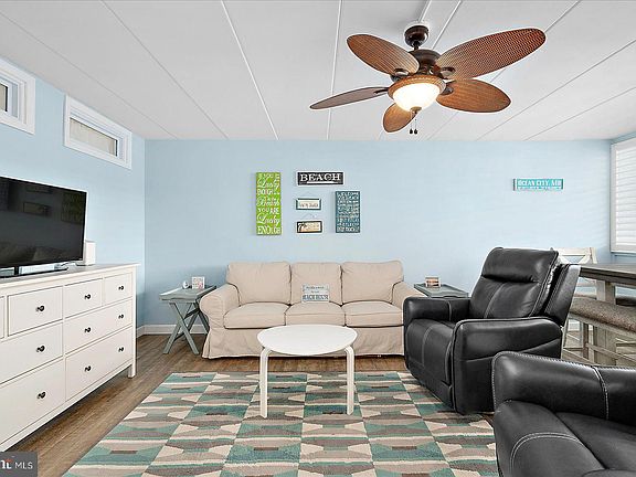 5th image of 12605 Assawoman Dr Unit 302