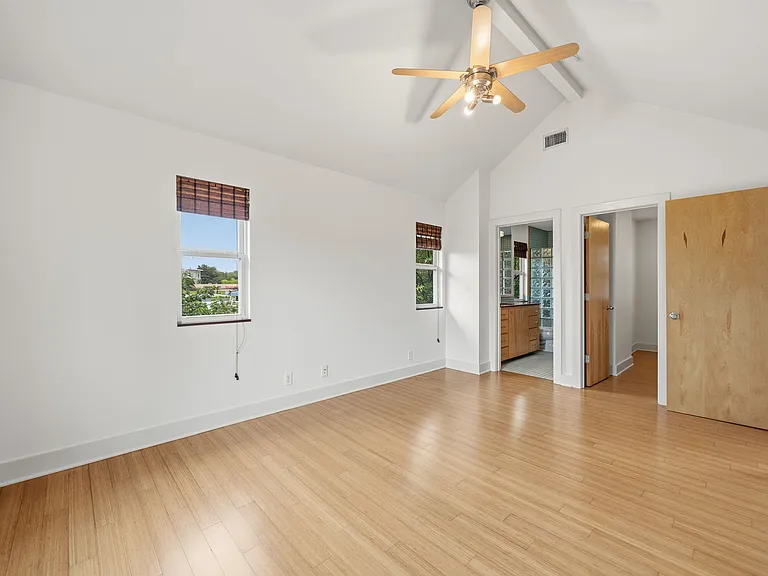 2214 Iva Ln #B — Photo 33