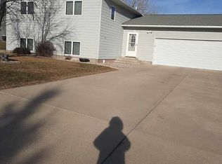 107 Turquoise Dr, Lewistown, MT 59457