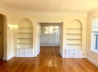7515 N Winchester Ave APT 3W, Chicago, IL 60626