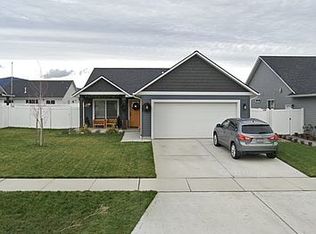 6133 W Irish Cir, Rathdrum, ID 83858