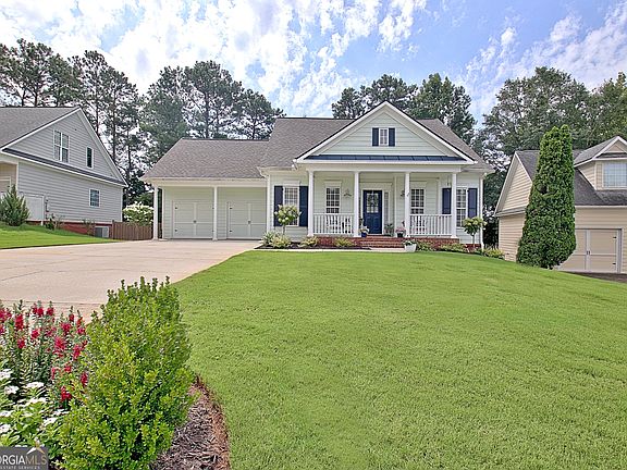 2nd image of 203 Albemarle Ln