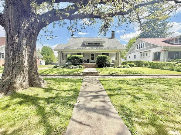 691 Jefferson St, Galesburg, IL 61401