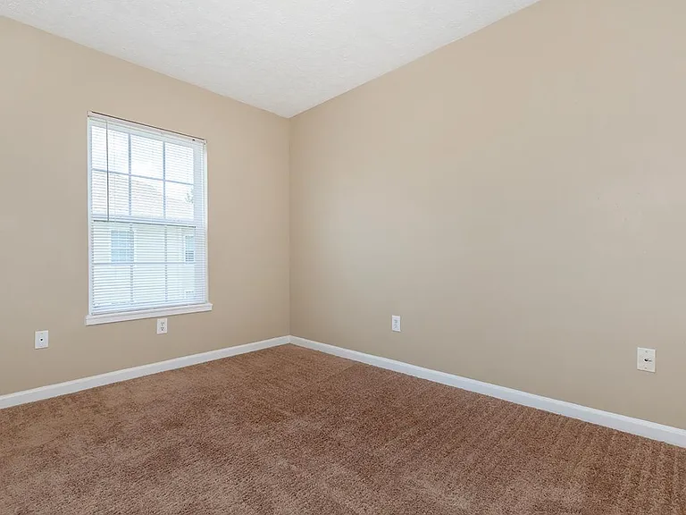 Green Meadow Apartments — Photo 23
