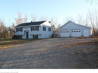 16 Lake Rd, Robbinston, ME 04671