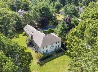 17 Charles St, Hingham, MA 02043