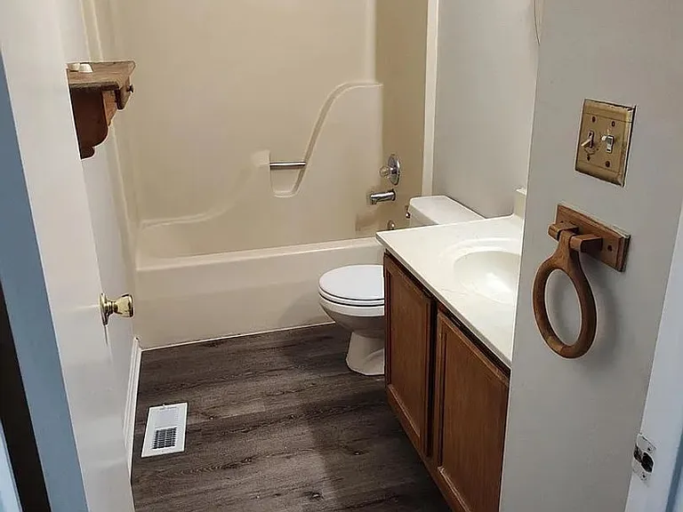 1424 Saint Michael Ct — Photo 6