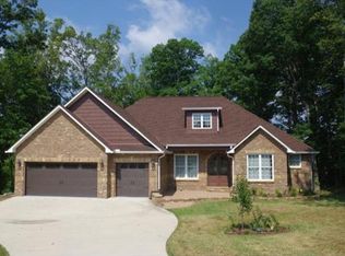 112 Lookout Ct, Blountville, TN 37617