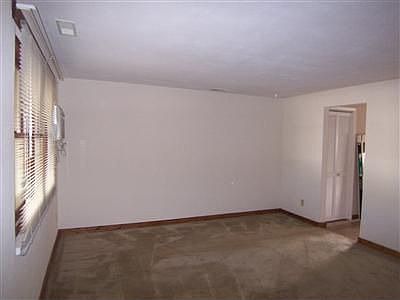 5th image of 1600 Briedweng Ave