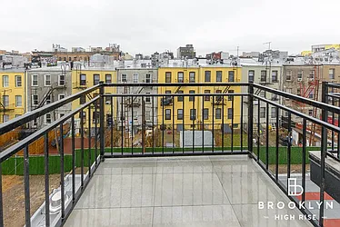 1461 Gates Avenue, #4E