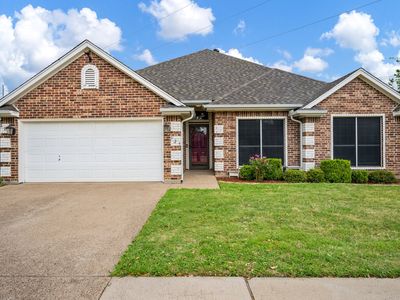 325 Village Pkwy, Crowley, TX, 76036