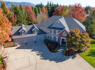 2860 Martinique Ave, Eugene, OR 97408