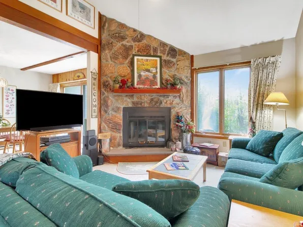 34 Sugar Brook Road #F4, Peru, VT 05152