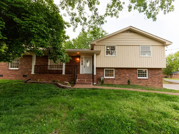 1240 Sioux Ter, Madison, TN 37115
