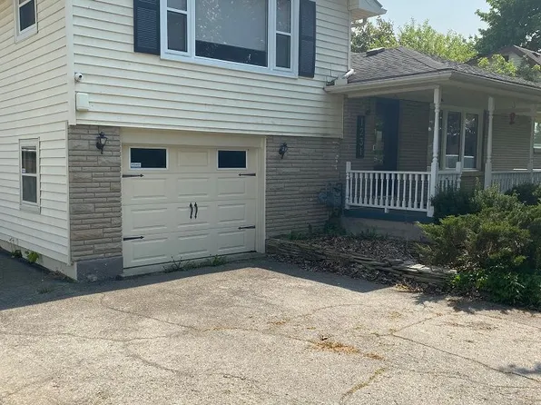 1231 Sunningdale Rd E, London, ON N5X 4B1