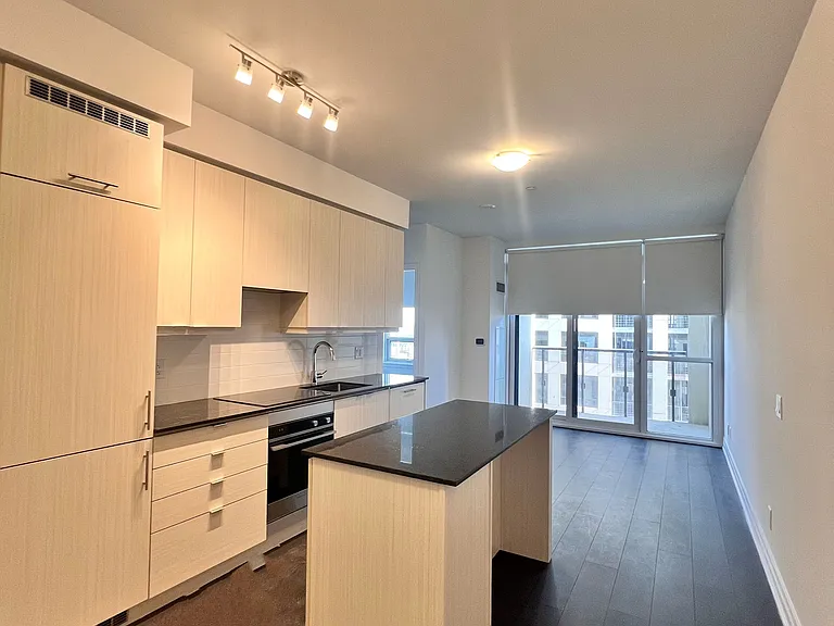 36 Elm Dr W #3002 — Photo 4