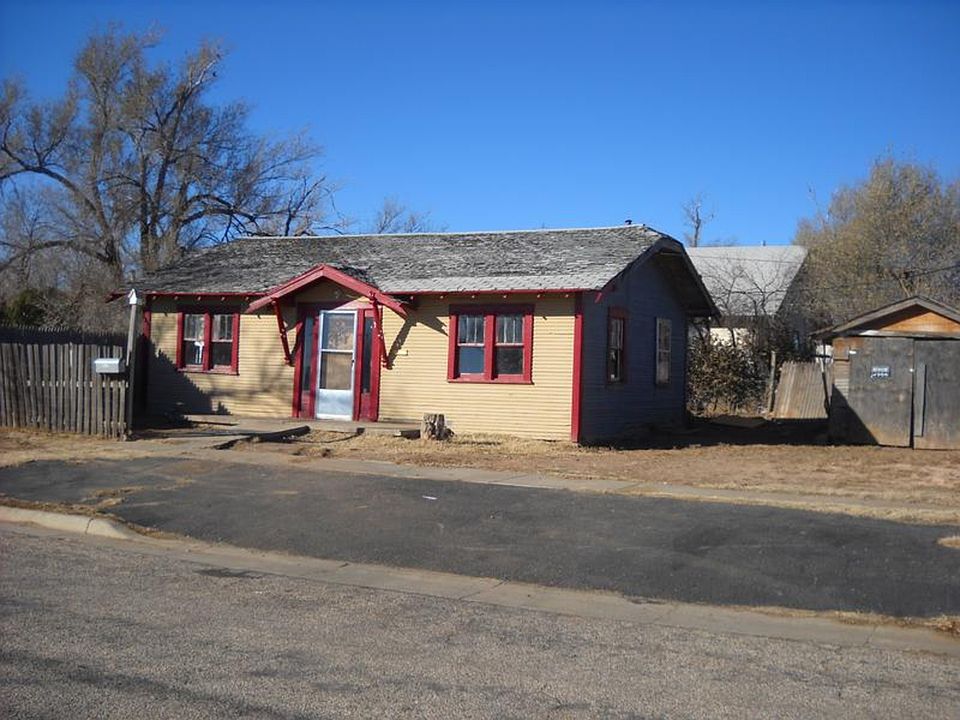 1st image of 101 N Lamar St