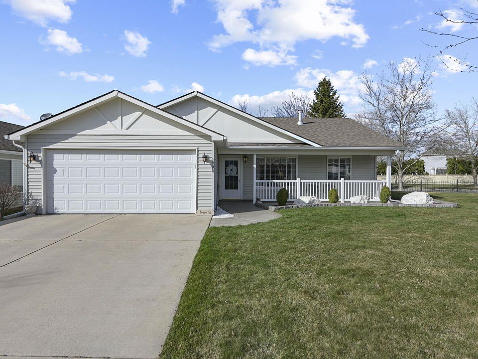 1st image of 908 N Oakmont Ln