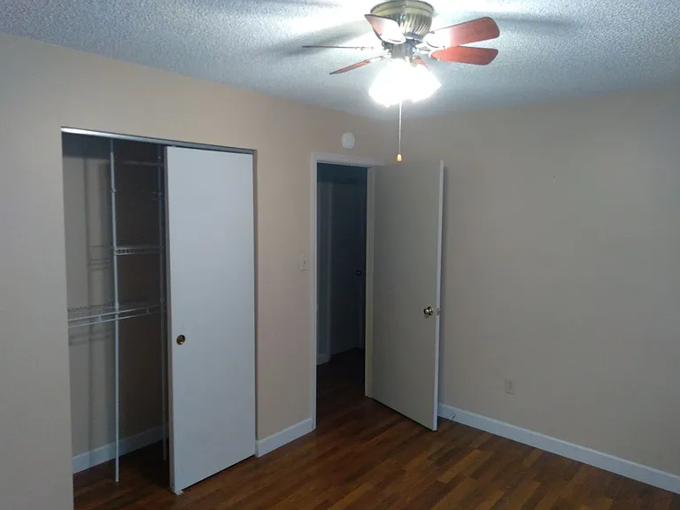 307 Kyle Dr — Photo 12